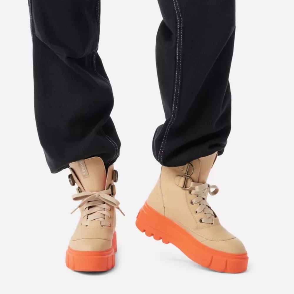 Sorel Caribou x Lace Up Waterproof WP Boots Ceramic/Optimized Orange 10.5 New - Picture 2 of 8